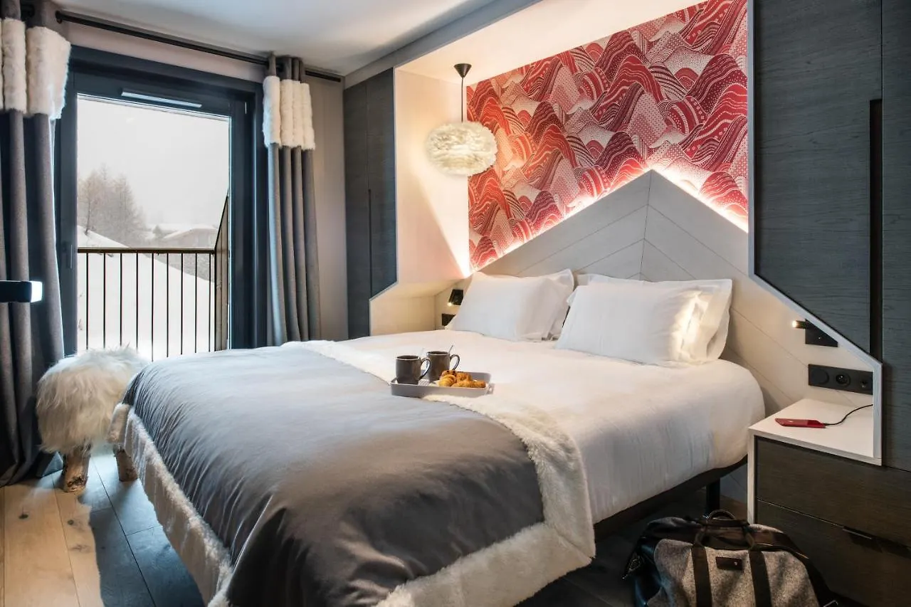 Chalets Izia - Village Montana Val-d'Isere 0*,  France