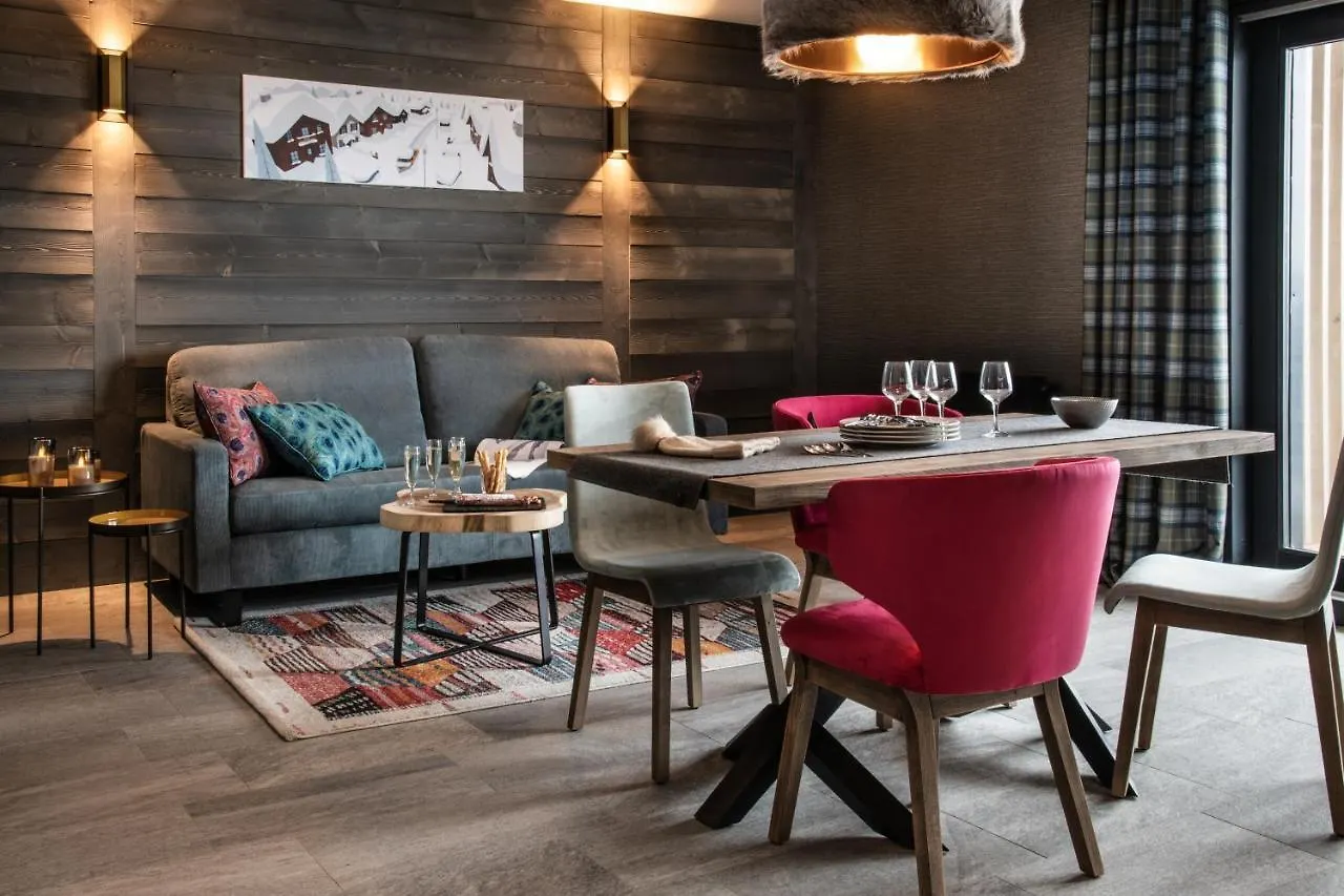 Apartment Chalets Izia - Village Montana Val-d'Isere France
