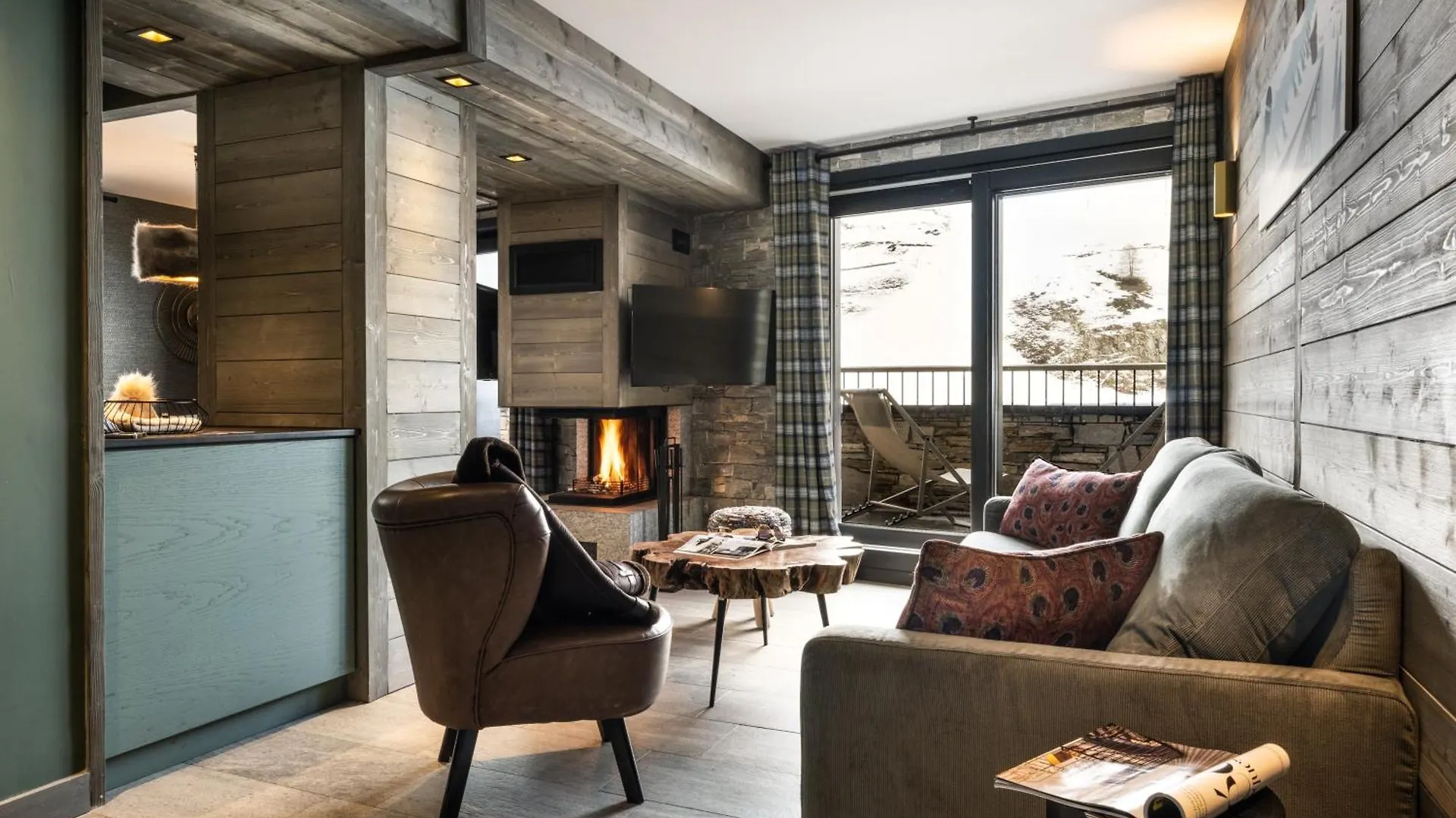 Chalets Izia - Village Montana Val-d'Isere 0*,  France