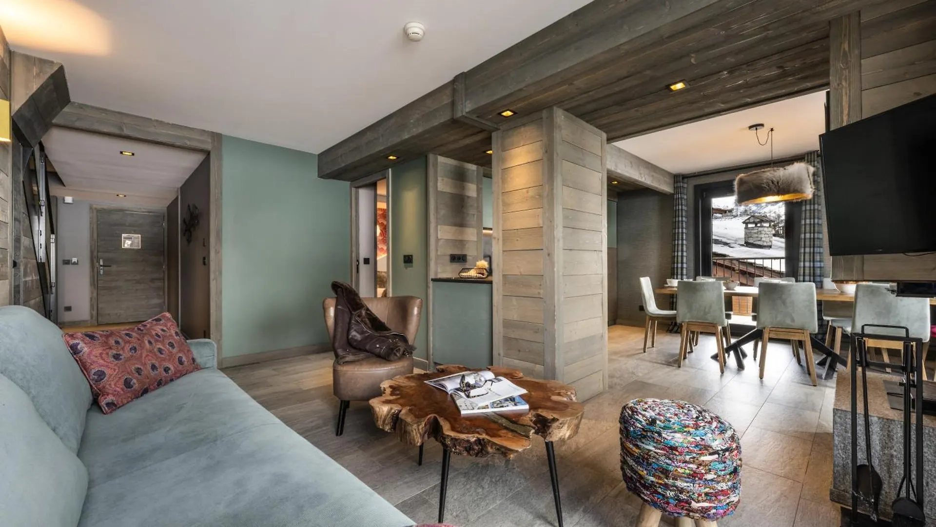 Chalets Izia - Village Montana Val-d'Isere 0*,